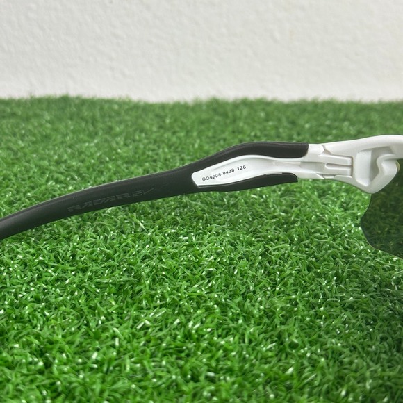 Oakley Radar EV Path Polished White Frame Prizm Lense - Picture 4 of 4